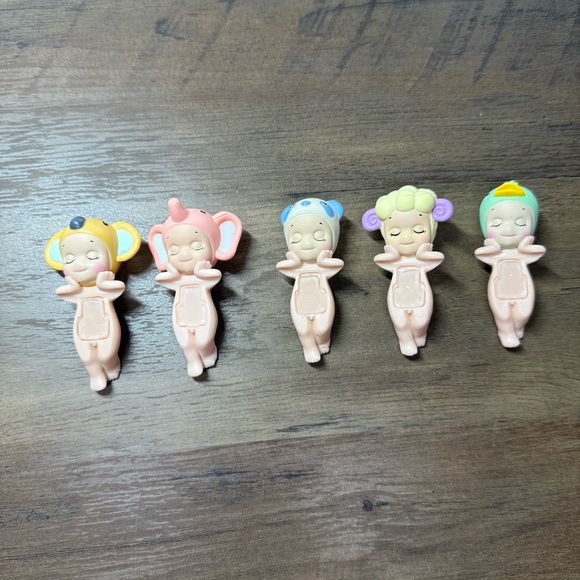 Sonny Angel Hippers animal Dreaming sleeping Elephant duck ram panda koala